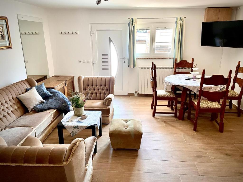 Apartments Villa-Passat 포레치 객실 사진